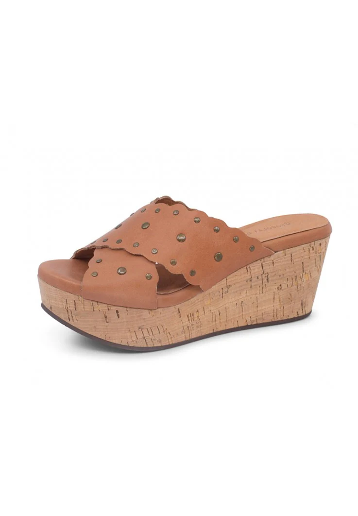 Wilbert Studded Calf Leather Wedge 鈥?Caramel